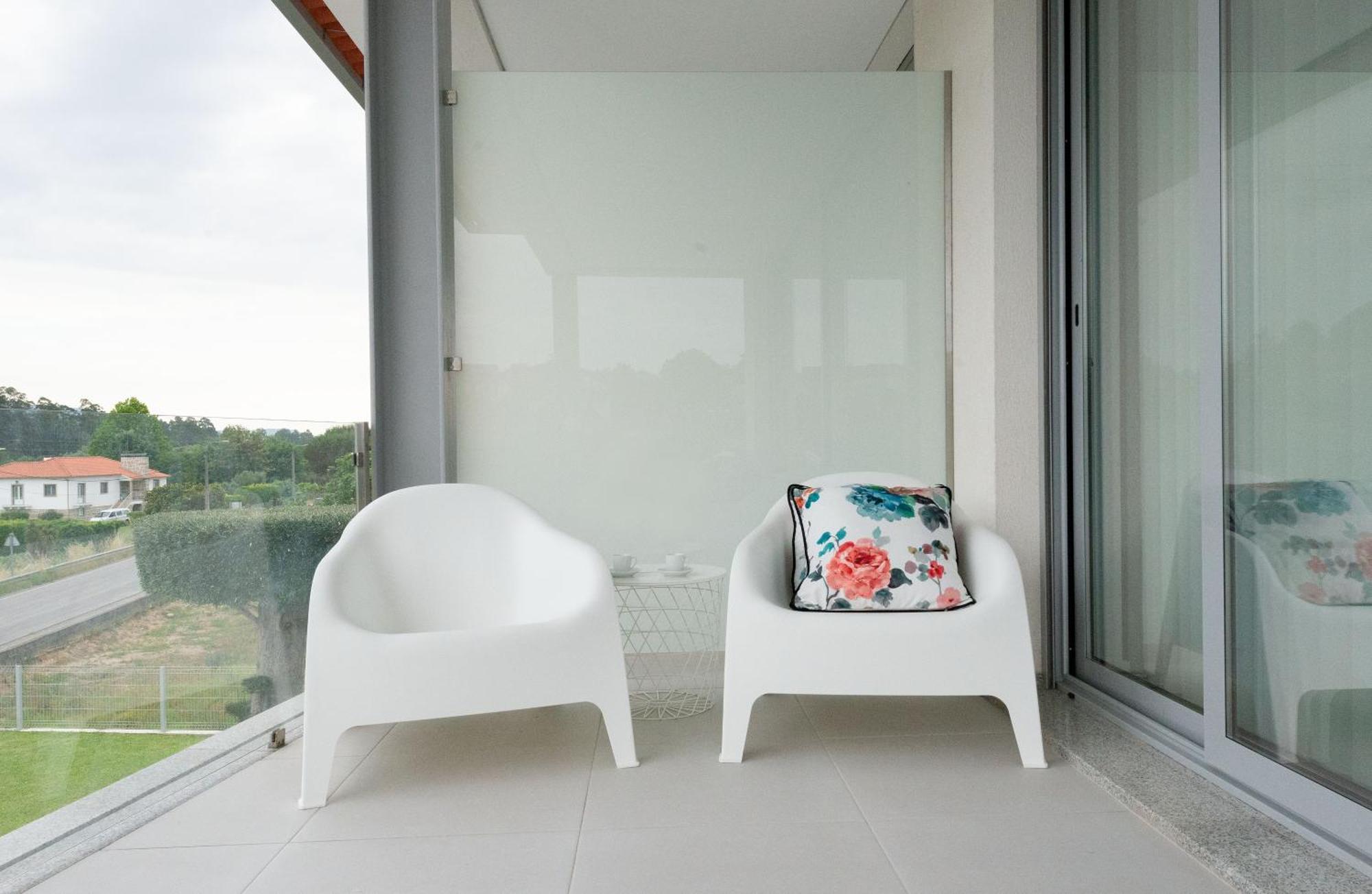Sun House - Local - *